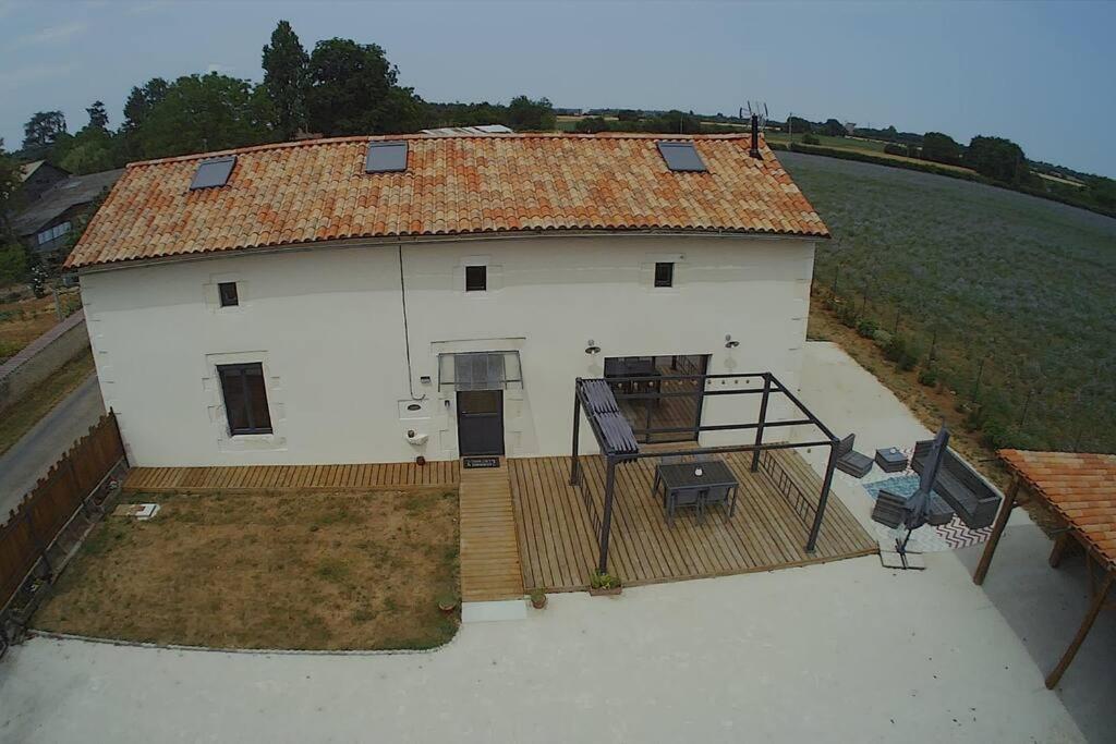 Maison Poitevine 9/10 Personnes Chaunay Exterior foto